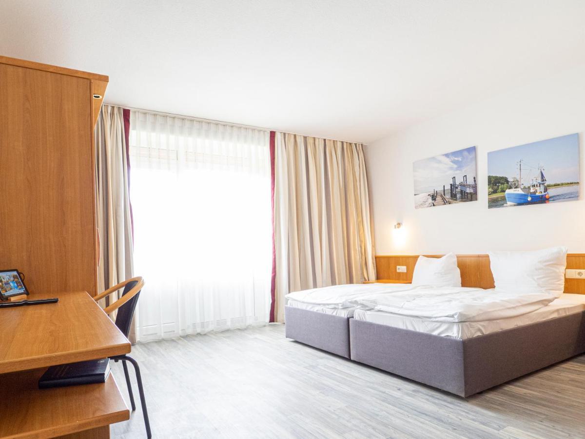 Motel 施特拉尔松德 外观 照片