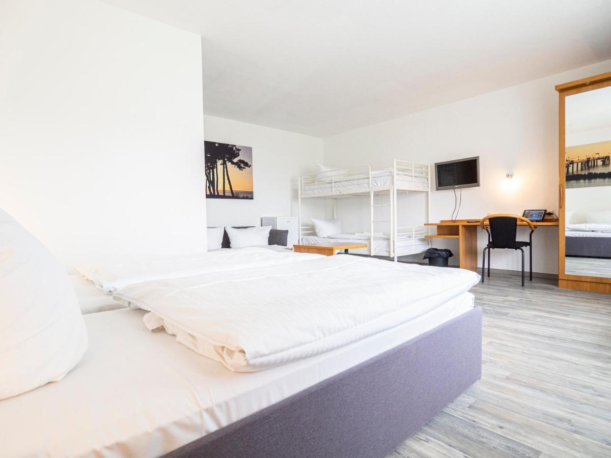 Motel 施特拉尔松德 外观 照片